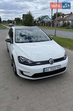 Хэтчбек Volkswagen e-Golf 2014 в Владимире