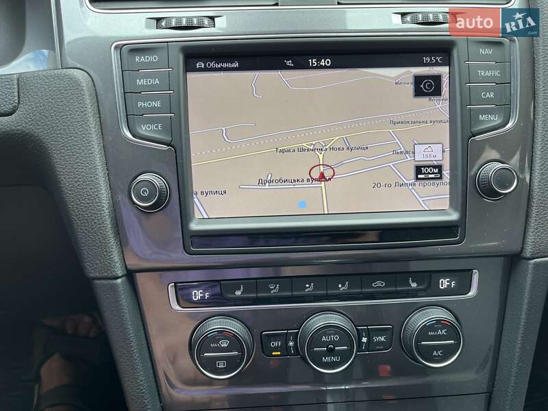 Хетчбек Volkswagen e-Golf 2014 в Луцьку