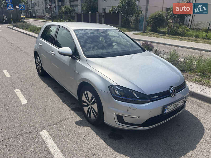 Volkswagen e-Golf 2016