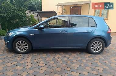 Хетчбек Volkswagen e-Golf 2015 в Рівному