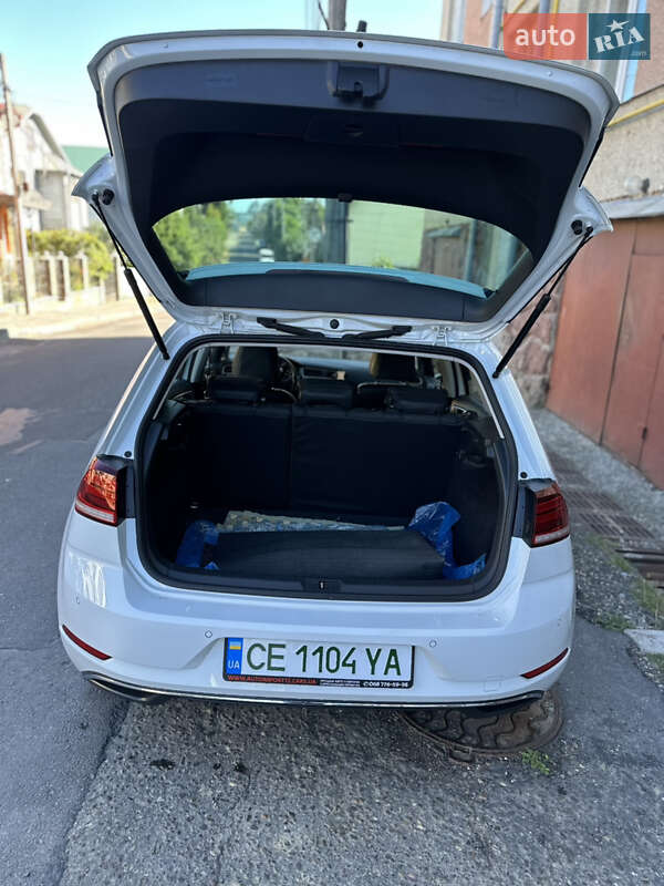 Хэтчбек Volkswagen e-Golf 2019 в Черновцах фото 7 Хэтчбек Volkswagen e-Golf 2019 в Черновцах