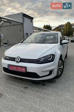 Хетчбек Volkswagen e-Golf 2015 в Житомирі