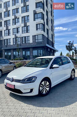 Хэтчбек Volkswagen e-Golf 2015 в Кропивницком