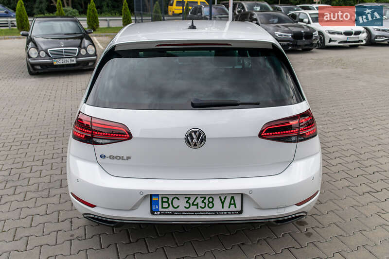 Хэтчбек Volkswagen e-Golf 2018 в Львове фото 9 Хэтчбек Volkswagen e-Golf 2018 в Львове