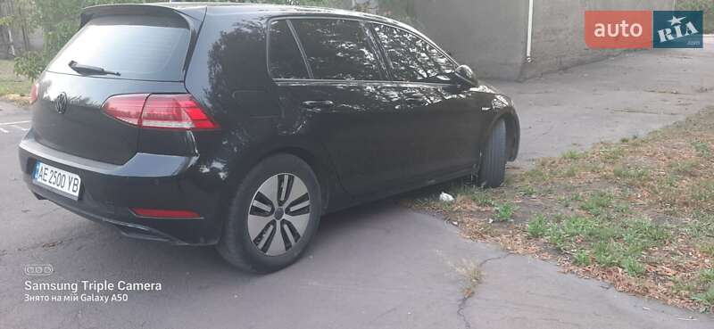 Хетчбек Volkswagen e-Golf 2017 в Кривому Розі