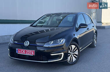 Хэтчбек Volkswagen e-Golf 2015 в Виннице