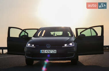 Хэтчбек Volkswagen e-Golf 2020 в Петриковке