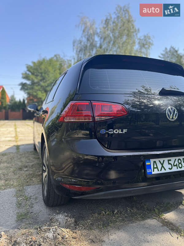 Хетчбек Volkswagen e-Golf 2015 в Харкові фото 10 Хетчбек Volkswagen e-Golf 2015 в Харкові