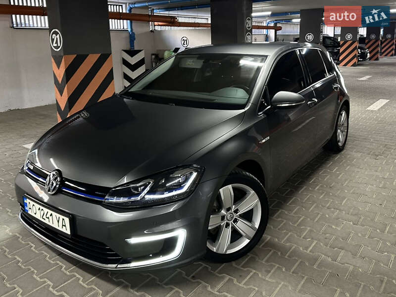 Хэтчбек Volkswagen e-Golf 2018 в Ужгороде фото 4 Хэтчбек Volkswagen e-Golf 2018 в Ужгороде