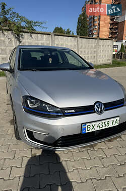 Хетчбек Volkswagen e-Golf 2014 в Хмельницькому