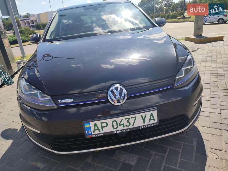 Volkswagen e-Golf 2015 Volkswagen e-Golf 2015