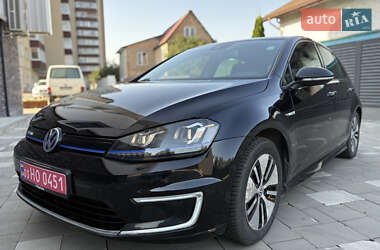 Хетчбек Volkswagen e-Golf 2015 в Луцьку