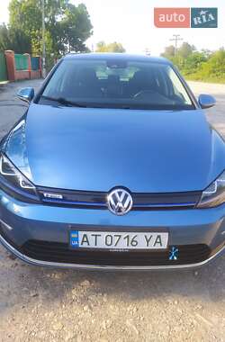 Хэтчбек Volkswagen e-Golf 2014 в Ивано-Франковске