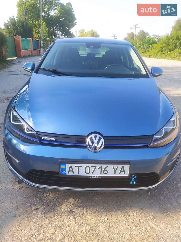 Хетчбек Volkswagen e-Golf 2014 в Івано-Франківську