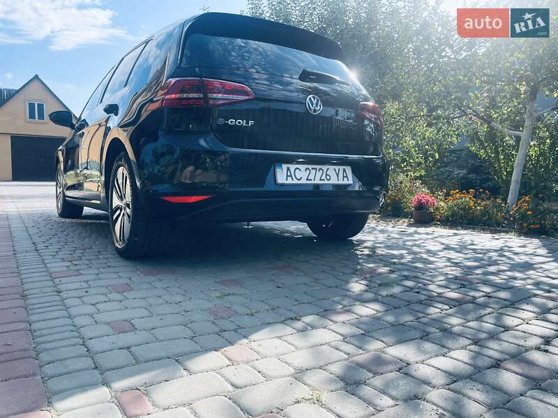 Хэтчбек Volkswagen e-Golf 2014 в Любомле фото 27 Хэтчбек Volkswagen e-Golf 2014 в Любомле