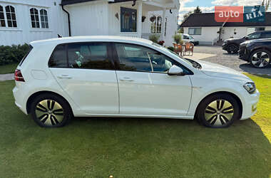 Хэтчбек Volkswagen e-Golf 2015 в Киеве