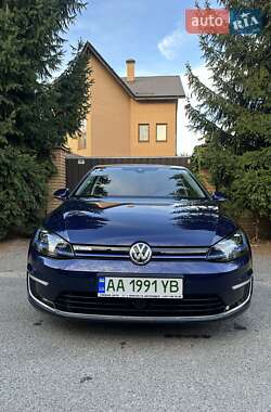 Хетчбек Volkswagen e-Golf 2018 в Києві