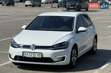 Хетчбек Volkswagen e-Golf 2019 в Києві