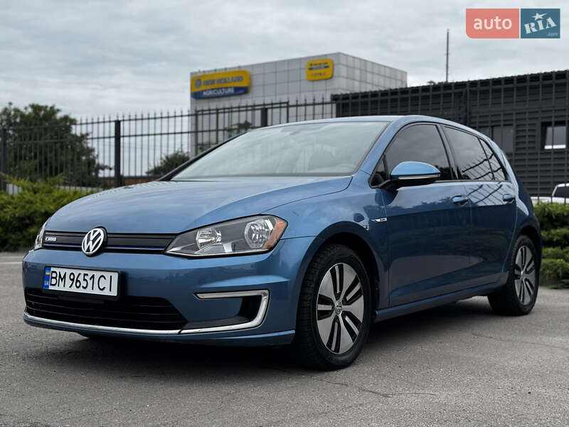 Volkswagen e-Golf 2016