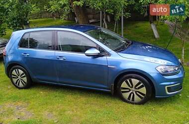 Хетчбек Volkswagen e-Golf 2015 в Тернополі