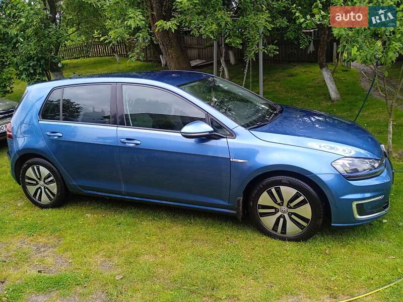 Volkswagen e-Golf 2015 Volkswagen e-Golf 2015