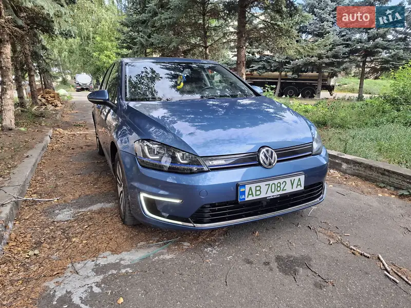 Volkswagen e-Golf 2014