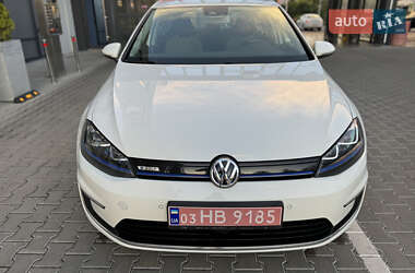 Хетчбек Volkswagen e-Golf 2015 в Рівному