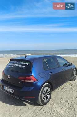 Хетчбек Volkswagen e-Golf 2017 в Одесі
