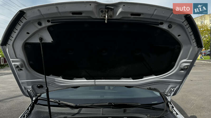 Хетчбек Volkswagen e-Golf 2017 в Миронівці