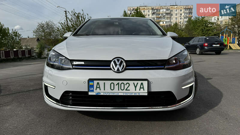 Хетчбек Volkswagen e-Golf 2017 в Миронівці