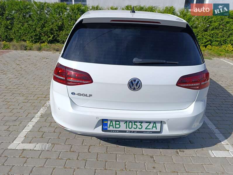 Хэтчбек Volkswagen e-Golf 2014 в Виннице