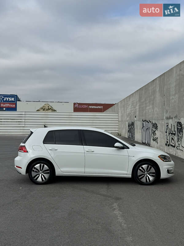 Хетчбек Volkswagen e-Golf 2019 в Львові