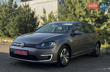 Хэтчбек Volkswagen e-Golf 2016 в Каменец-Подольском