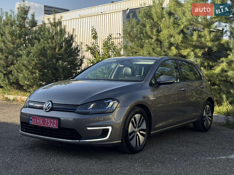 Volkswagen e-Golf 2016