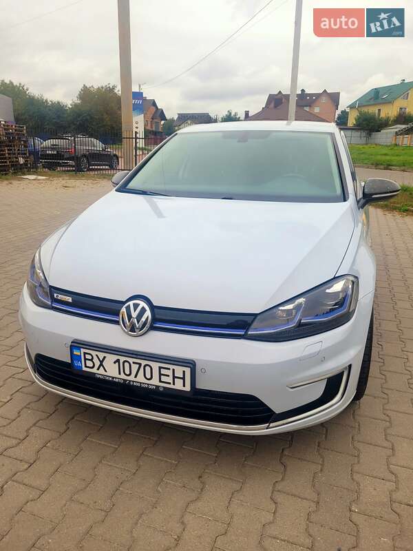 Хетчбек Volkswagen e-Golf 2018 в Хмельницькому