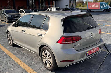 Хэтчбек Volkswagen e-Golf 2018 в Киеве