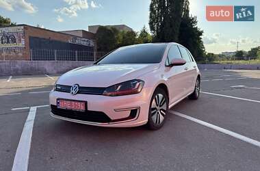 Хэтчбек Volkswagen e-Golf 2015 в Кропивницком