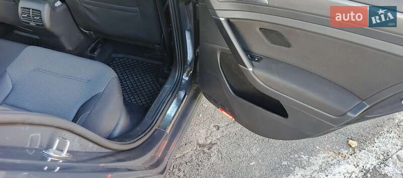 Хетчбек Volkswagen e-Golf 2017 в Києві