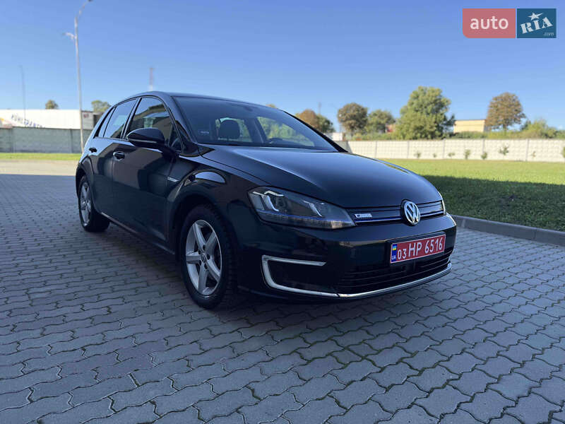 Хетчбек Volkswagen e-Golf 2014 в Радехові