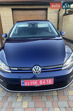 Хэтчбек Volkswagen e-Golf 2017 в Кривом Роге