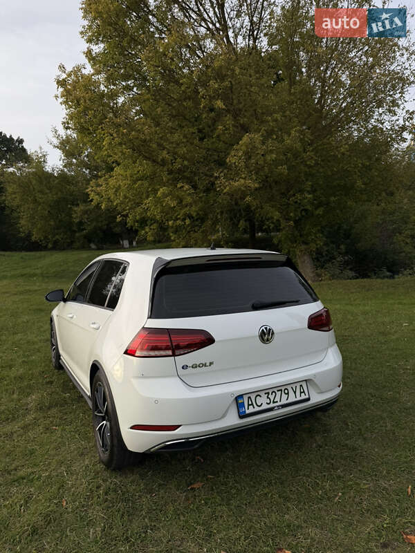 Хэтчбек Volkswagen e-Golf 2019 в Луцке