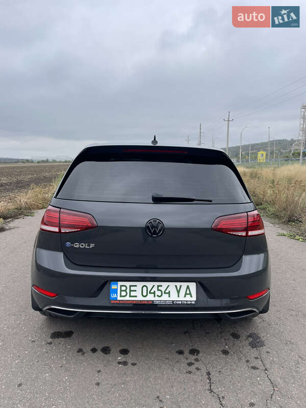 Хэтчбек Volkswagen e-Golf 2020 в Вознесенске