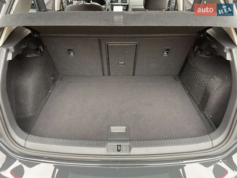 Хэтчбек Volkswagen e-Golf 2020 в Вознесенске