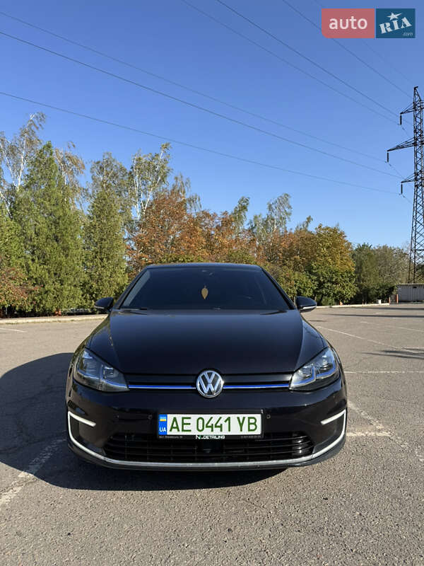 Volkswagen e-Golf 2017