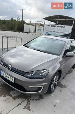 Хетчбек Volkswagen e-Golf 2014 в Кам'янець-Подільському