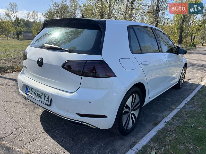 Хэтчбек Volkswagen e-Golf 2020 в Каменском