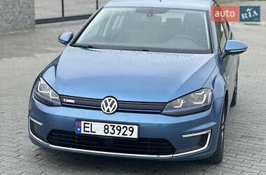 Хэтчбек Volkswagen e-Golf 2016 в Львове