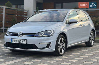 Хетчбек Volkswagen e-Golf 2018 в 