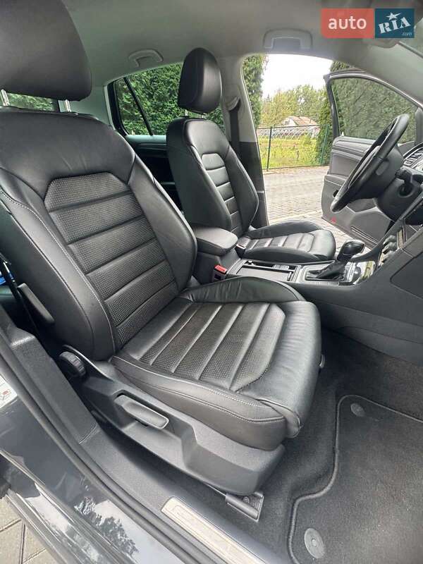 Хэтчбек Volkswagen e-Golf 2020 в Шепетовке