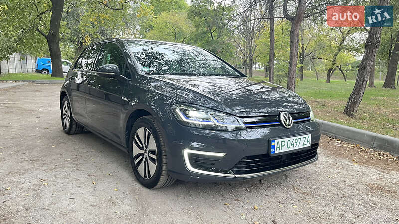 Хэтчбек Volkswagen e-Golf 2020 в Запорожье